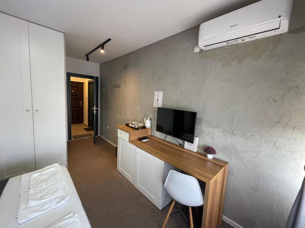 פרישטינה New Prishtina Luxury Rooms מראה חיצוני תמונה