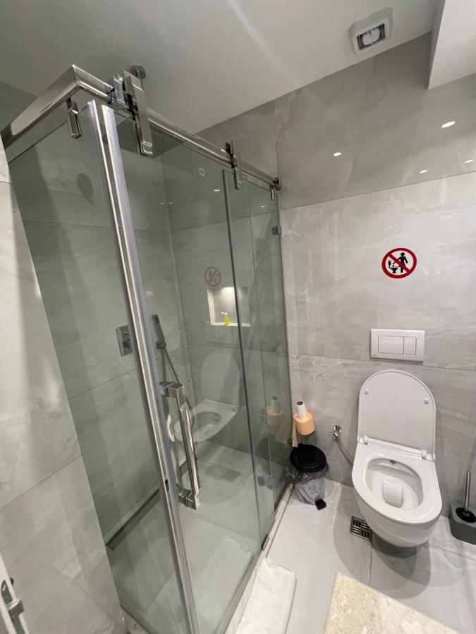 פרישטינה New Prishtina Luxury Rooms מראה חיצוני תמונה