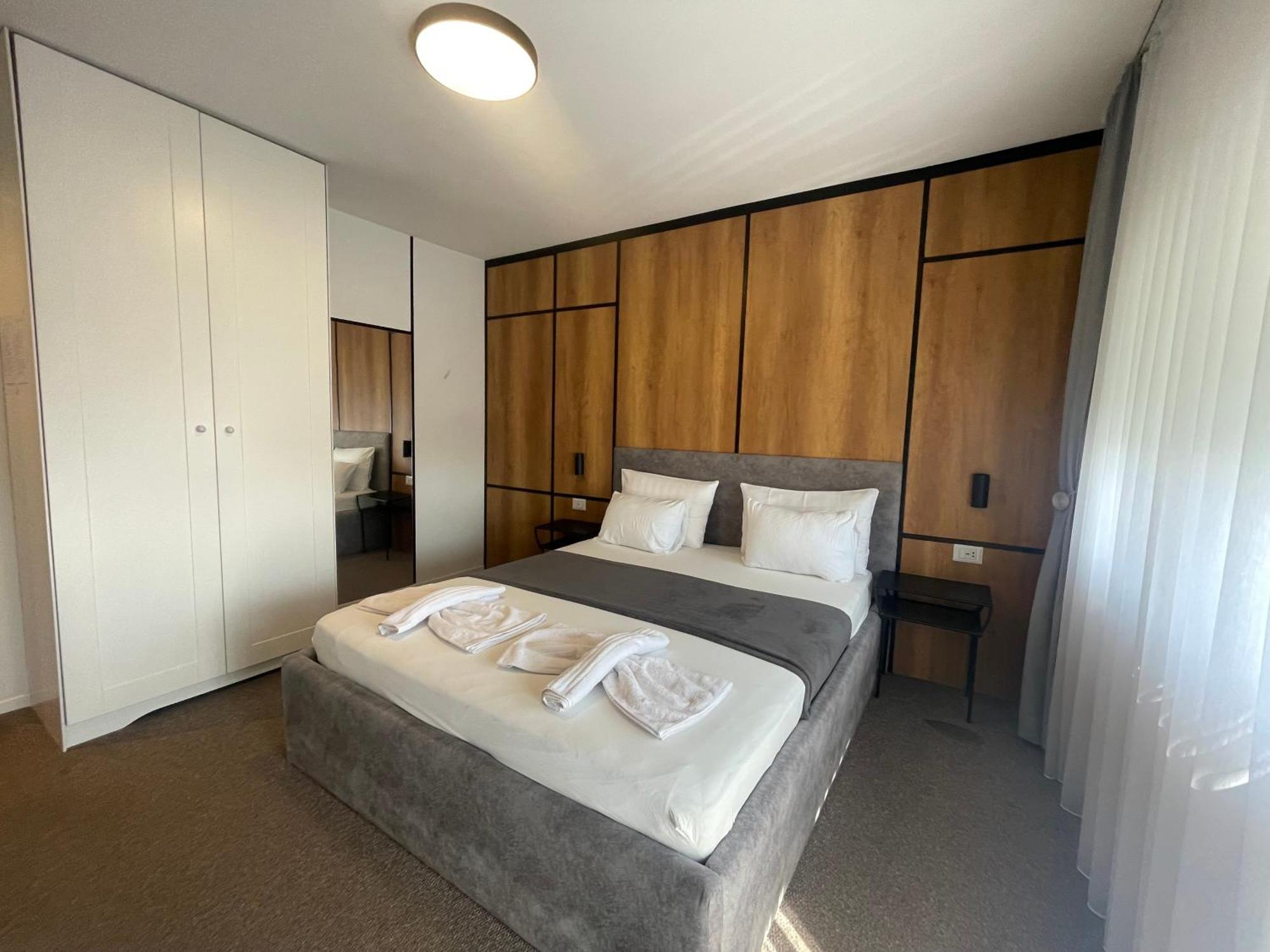 פרישטינה New Prishtina Luxury Rooms מראה חיצוני תמונה